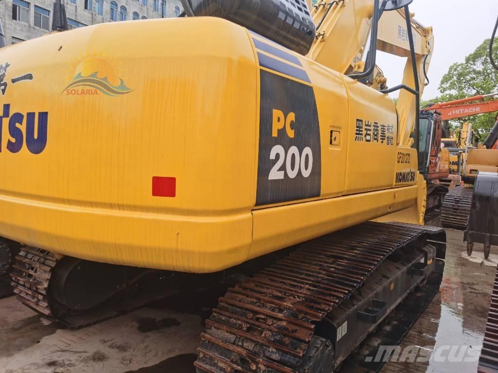 Komatsu PC 200-8 Escavadeiras de esteiras
