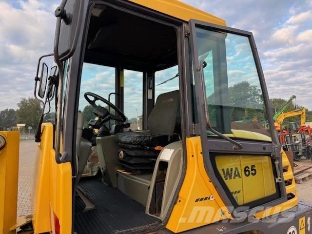 Komatsu WA 65-3 Carregadeiras de rodas