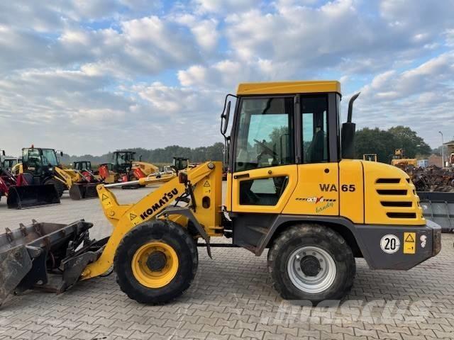 Komatsu WA 65-3 Carregadeiras de rodas