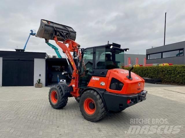 Kubota R 090 Carregadeiras de rodas