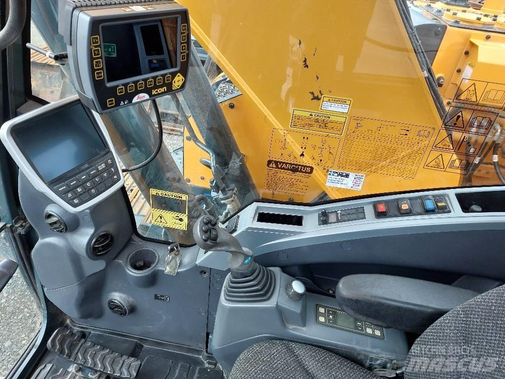 Hyundai HX 235 LCRD Escavadeiras de esteiras