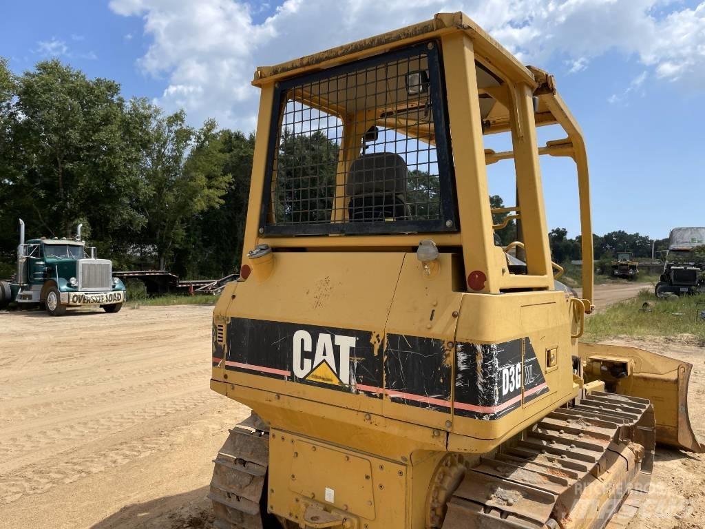 CAT D3G XL Dozers - Tratores rastos