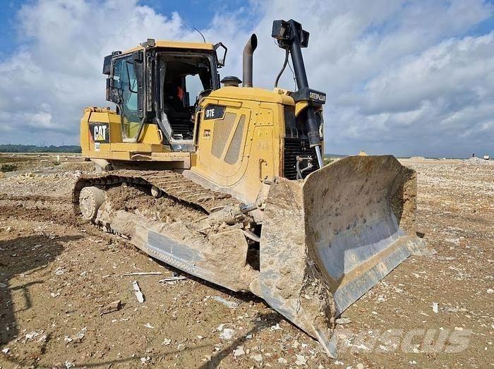 CAT D7E Dozers - Tratores rastos