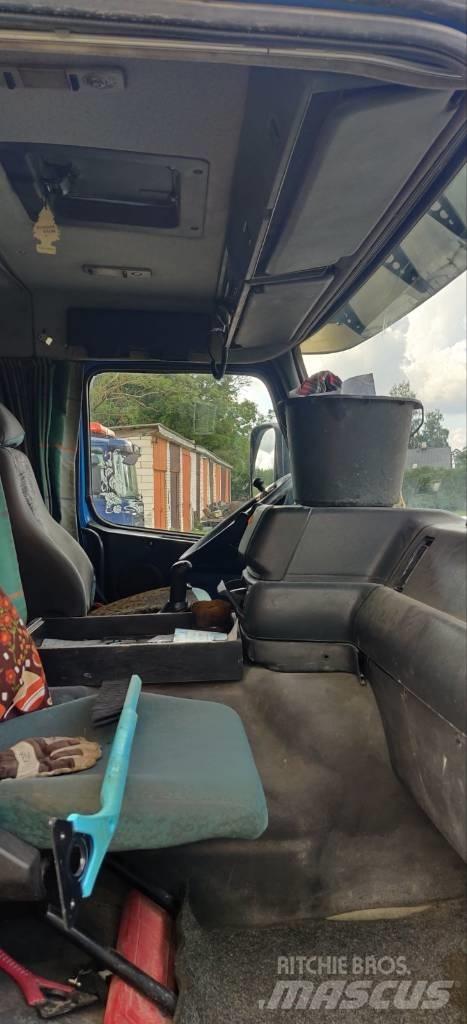 Volvo FM12 Camiões Ampliroll