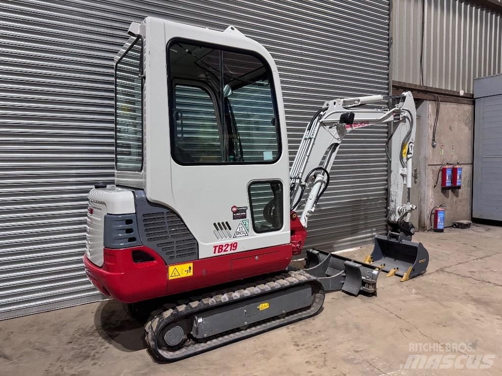 Takeuchi TB 219 Miniescavadeiras
