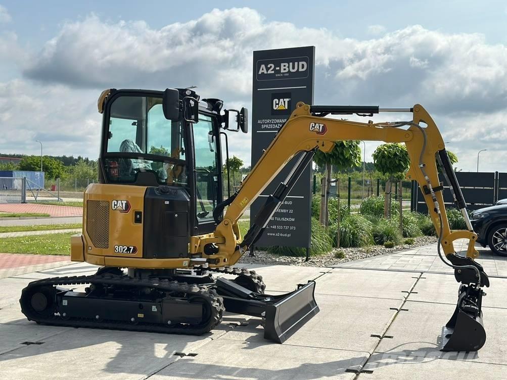 CAT 302.7 CR Miniescavadeiras