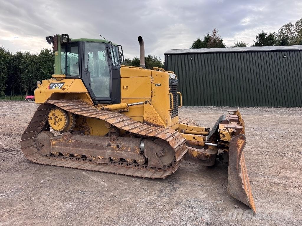 CAT D 6 N LGP Dozers - Tratores rastos