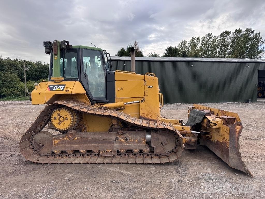 CAT D 6 N LGP Dozers - Tratores rastos