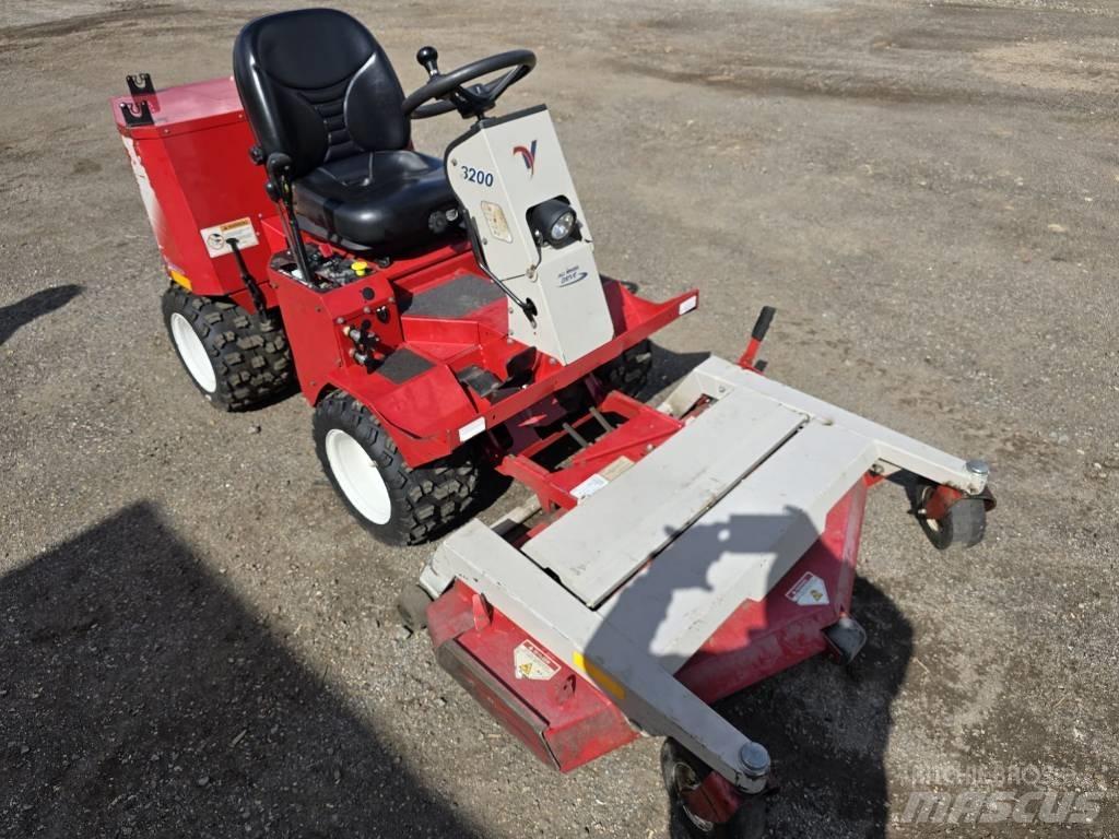 Ventrac 3200 Corta-Relvas Riders
