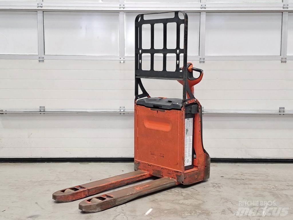 Linde T18 Porta palettes