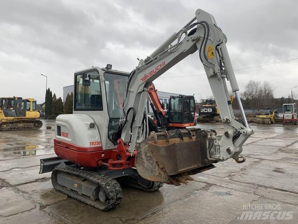 Takeuchi TB230 V3 Miniescavadeiras