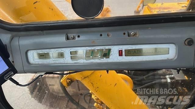 JCB JS 200 Escavadeiras de esteiras