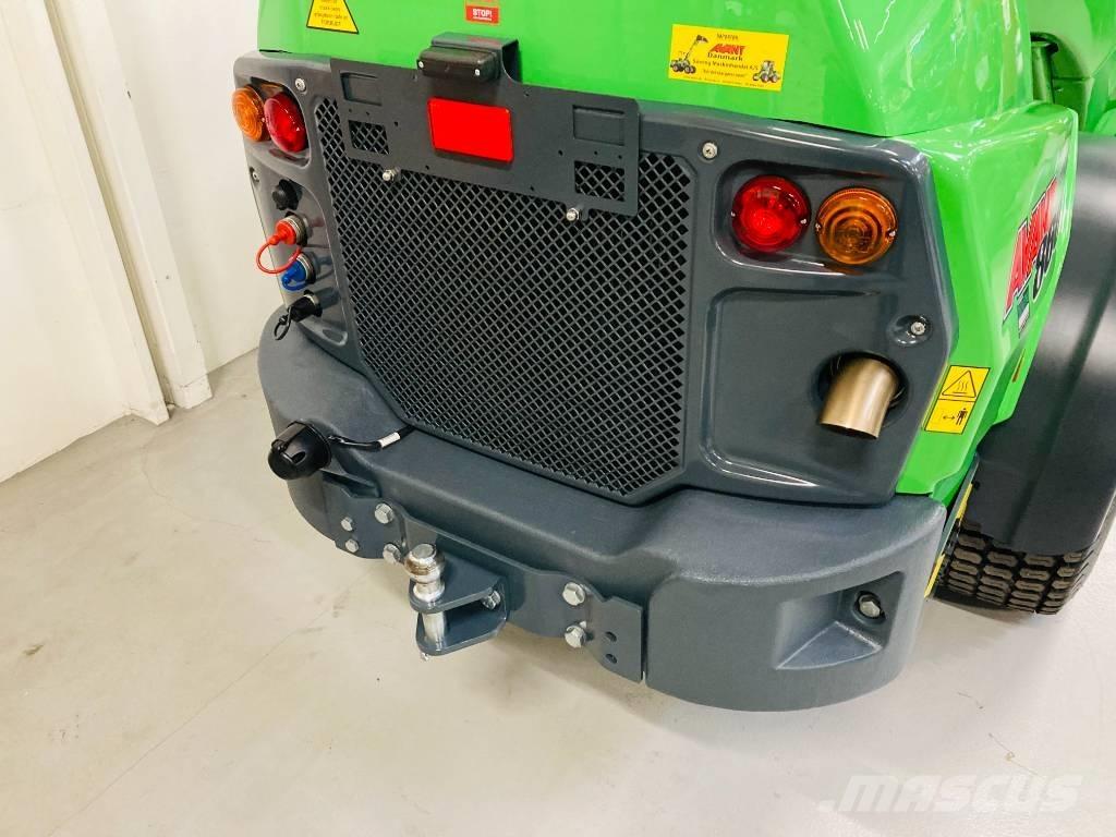 Avant 860 i Mini carregadoras