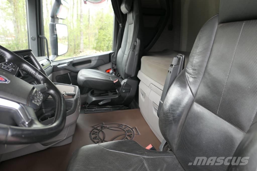 Scania R500 B6x2*4NB Camiões Ampliroll