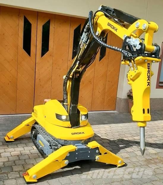 Brokk 110 Miniescavadeiras