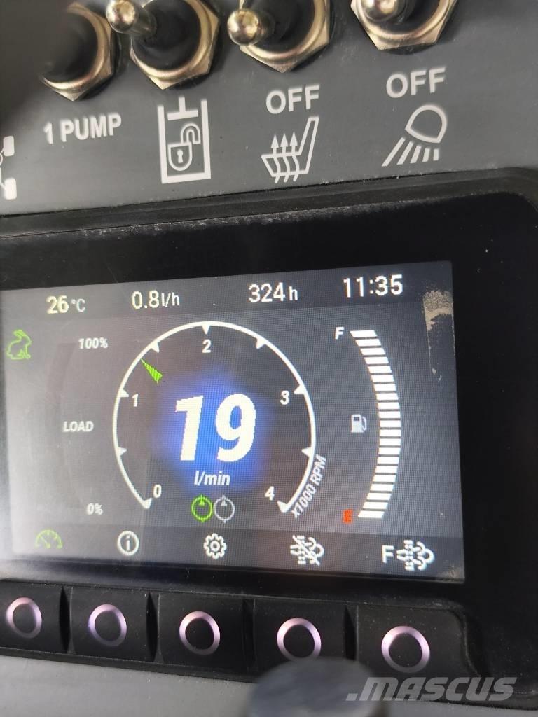 Avant 650 Carregadora multifunções