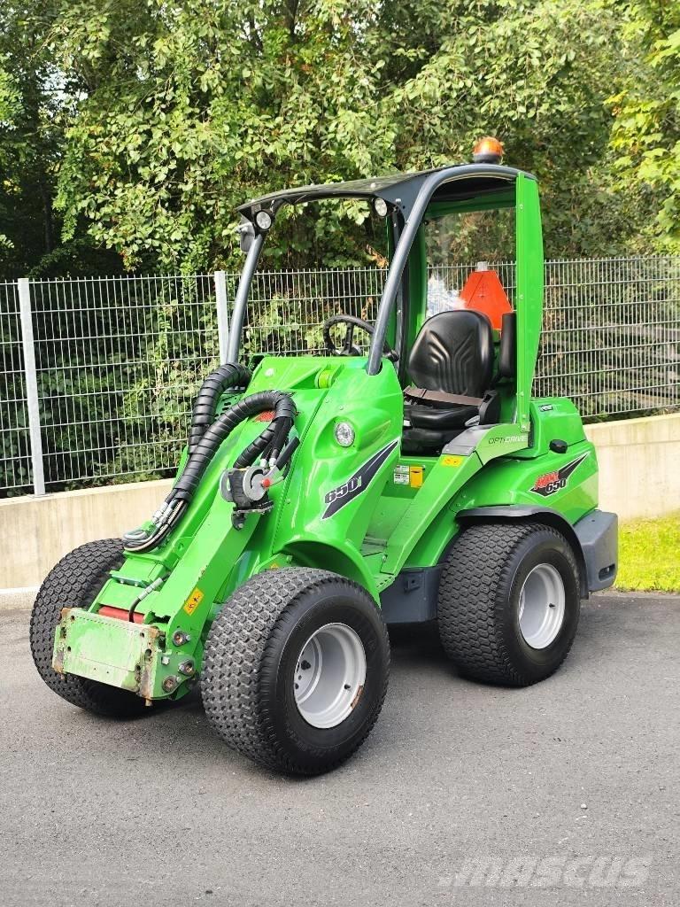 Avant 650 Carregadora multifunções