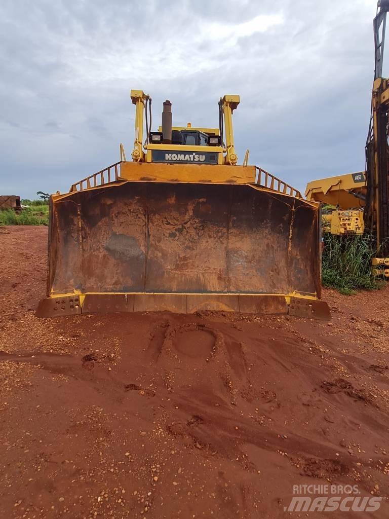 Komatsu D 375 A Dozers - Tratores rastos