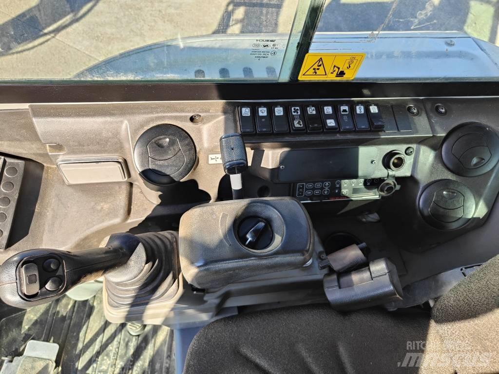 Takeuchi TB 230 Miniescavadeiras