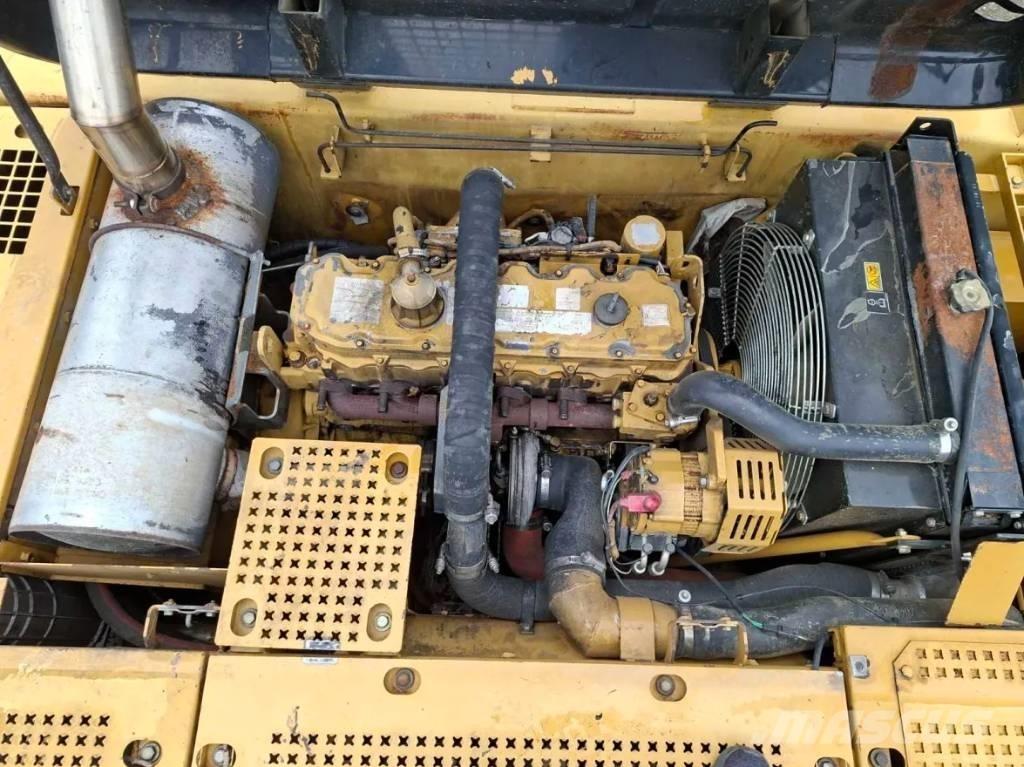 CAT 322 C Escavadeiras de esteiras