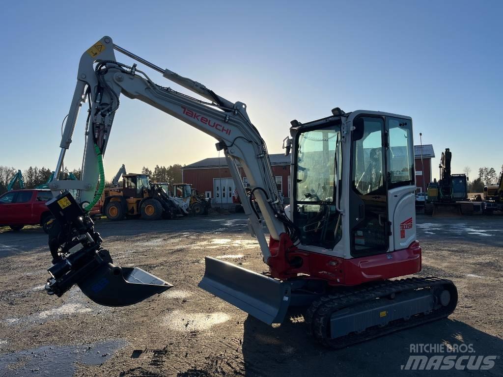 Takeuchi TB 335 R Miniescavadeiras