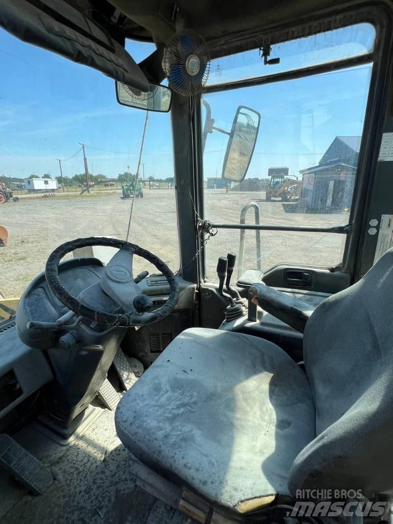 Komatsu WA 320 Carregadeiras de rodas