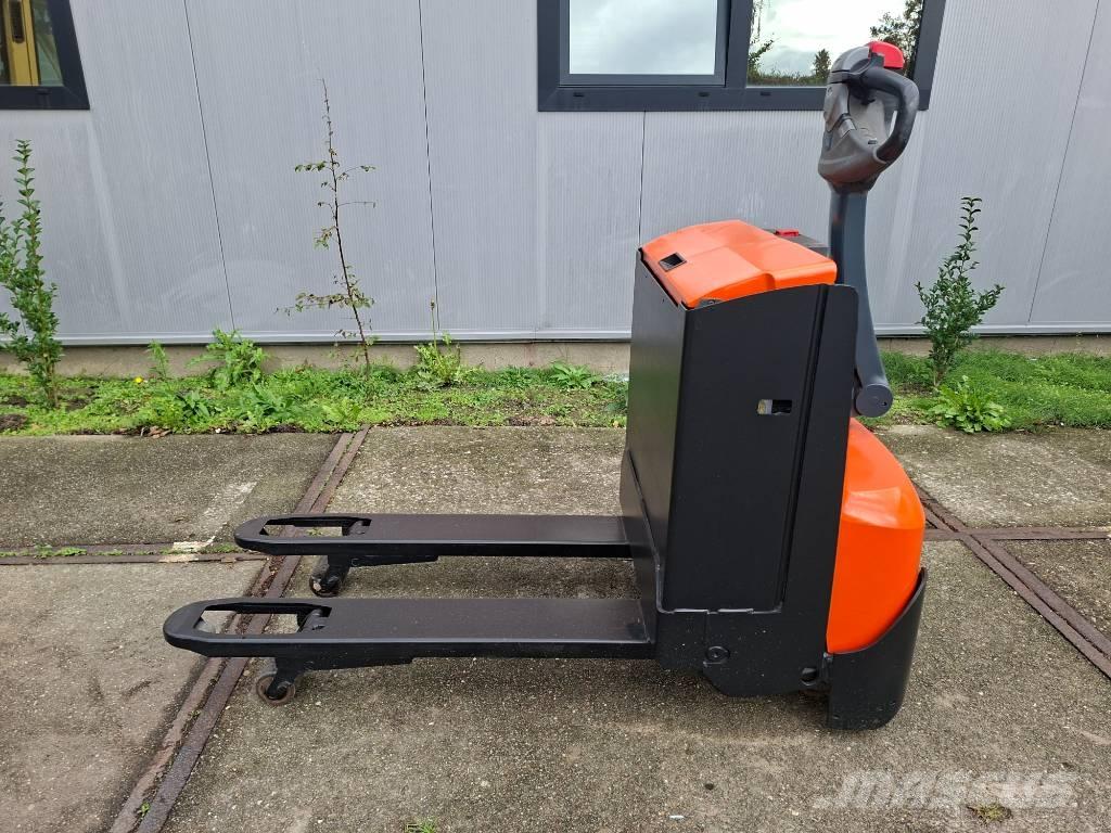 BT LWE 160 Porta palettes