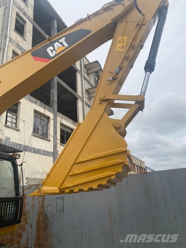 CAT 320 D Escavadeiras de esteiras