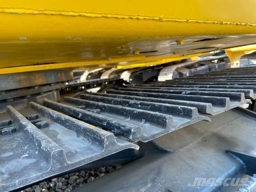 Komatsu 130-7 Escavadeiras de esteiras