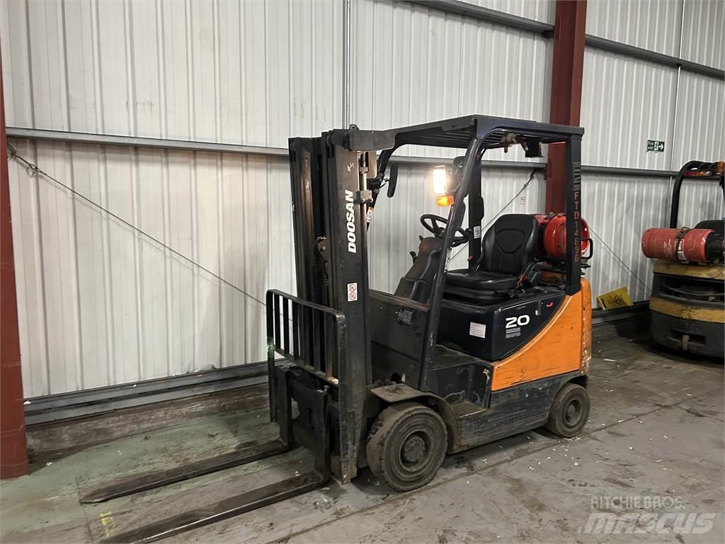 Doosan G20SC-5 Empilhadores a gás