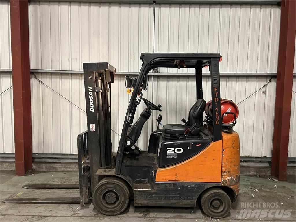 Doosan G20SC-5 Empilhadores a gás