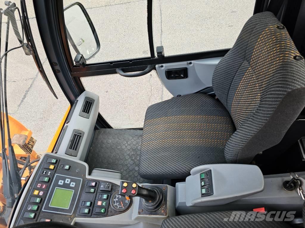 Multicar Tremo X56 Portadores de ferramentas utilitárias