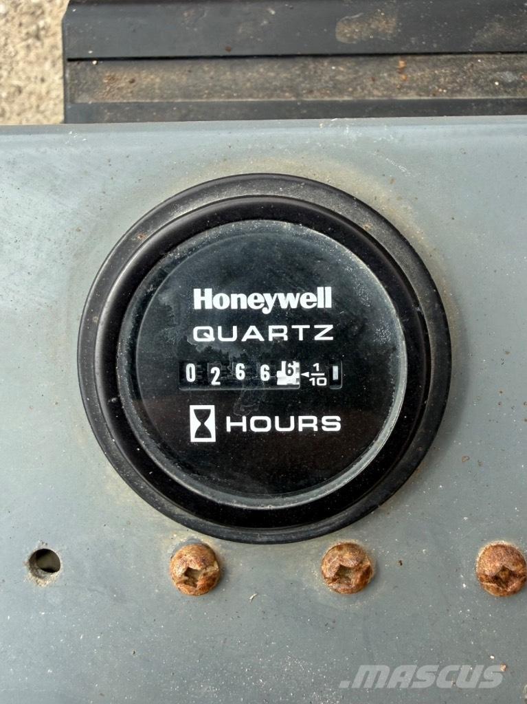 SkyJack SJ 4632 Elevadores de tesoura