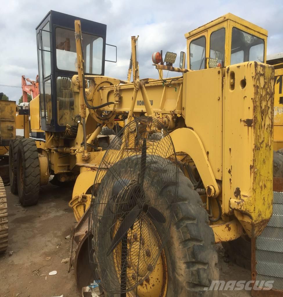 Komatsu GD 623 A Motoniveladoras