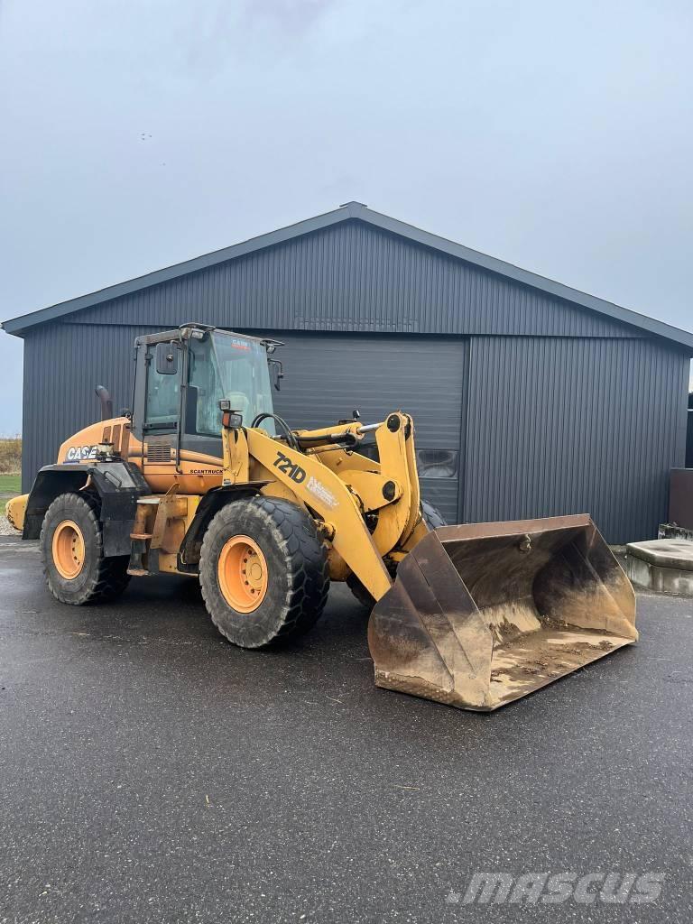 CASE 721 D Carregadeiras de rodas