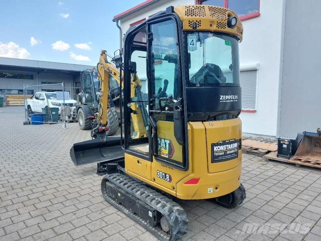 CAT 301.8 Miniescavadeiras