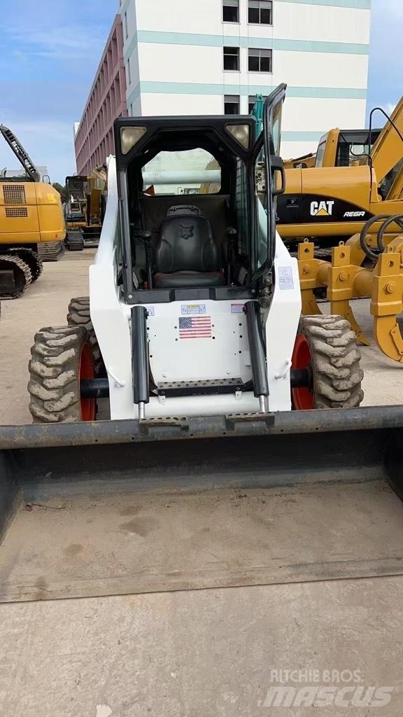 Bobcat S300 Minicarregadeiras