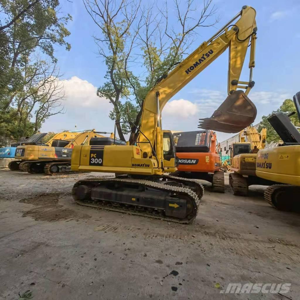 Komatsu PC 300 Escavadeiras de esteiras