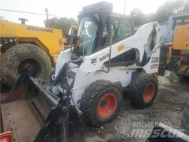 Bobcat S300 Minicarregadeiras