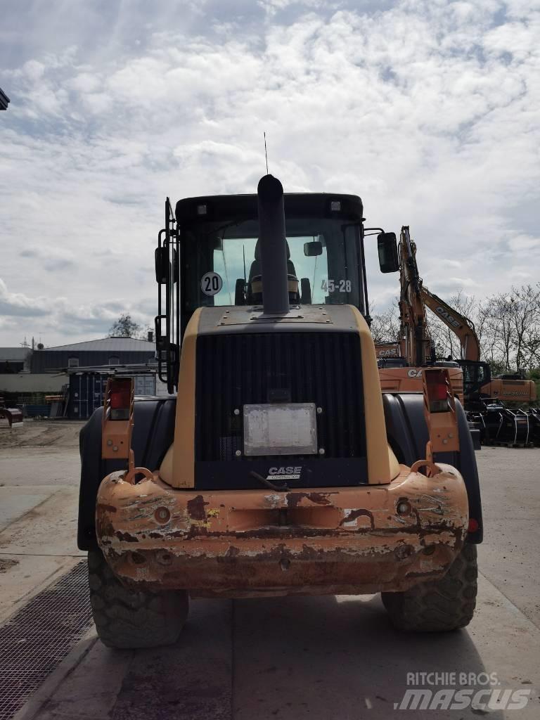 CASE 721F Z-Bar Carregadeiras de rodas