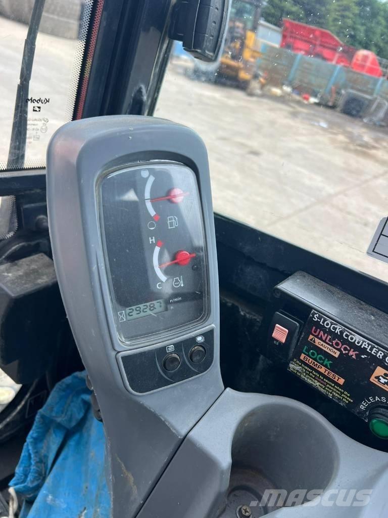 Kubota KX 030-4 Miniescavadeiras