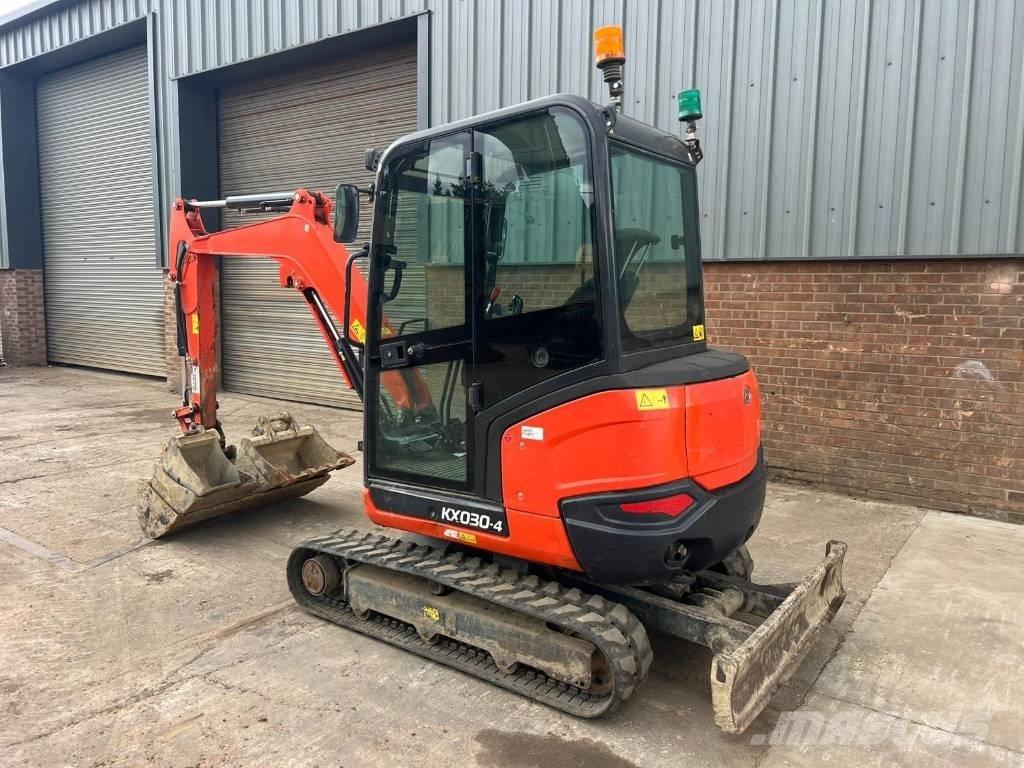 Kubota KX 030-4 Miniescavadeiras