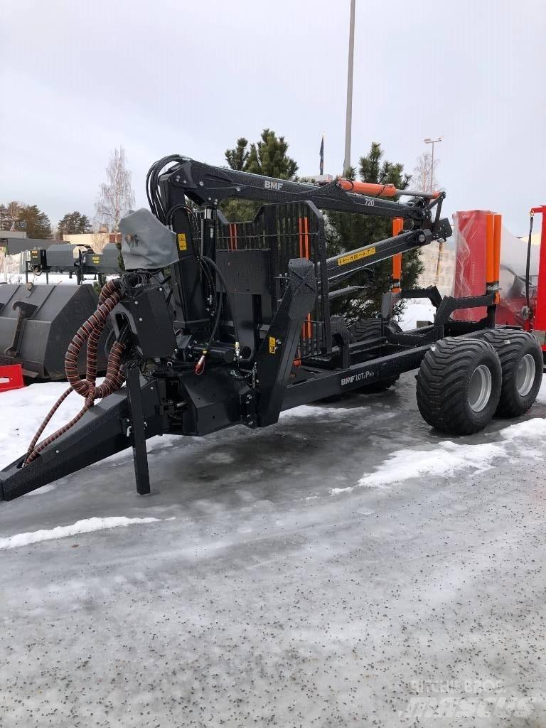 BMF 720+10T2 pro Reboques Florestais