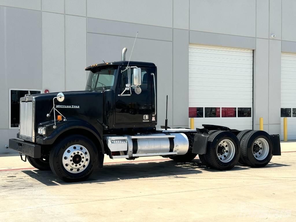 Western Star 4900 Cavalos Mecânicos
