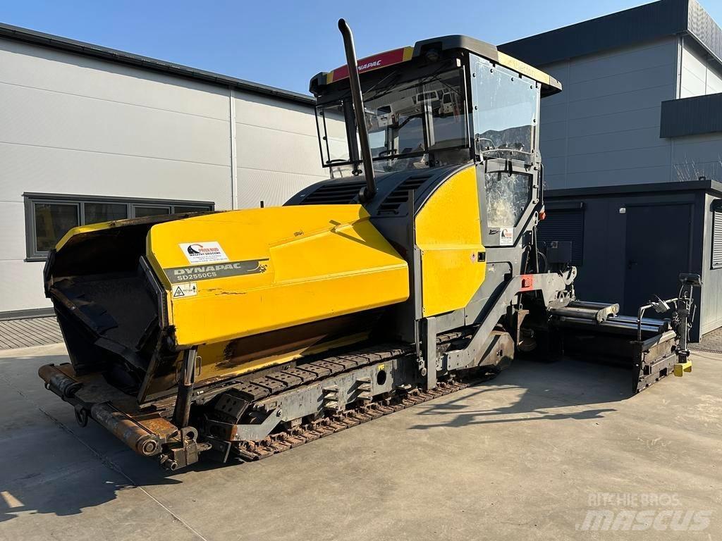 Dynapac SD 2550 CS Espalhadoras de asfalto
