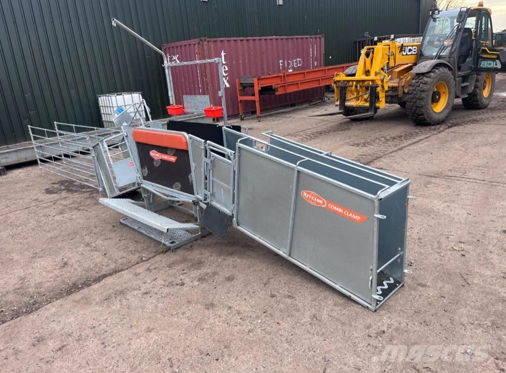 Ritchie Combi Clamp Outra maquinaria e acessórios para gado