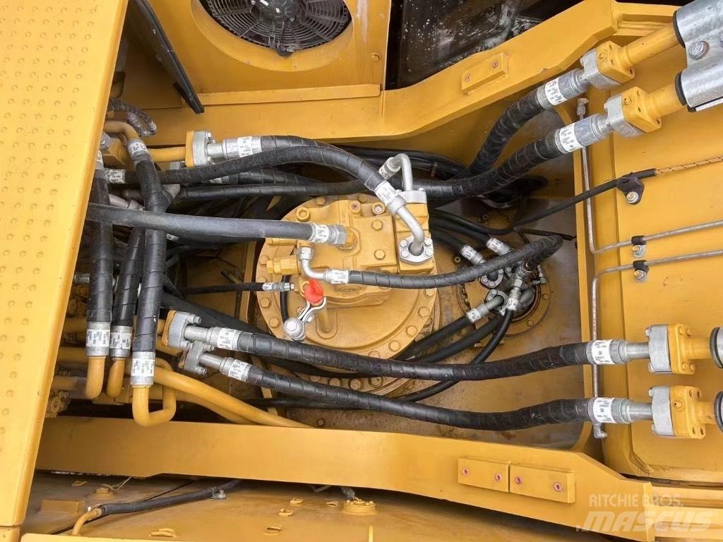 CAT 340 Escavadeiras de esteiras