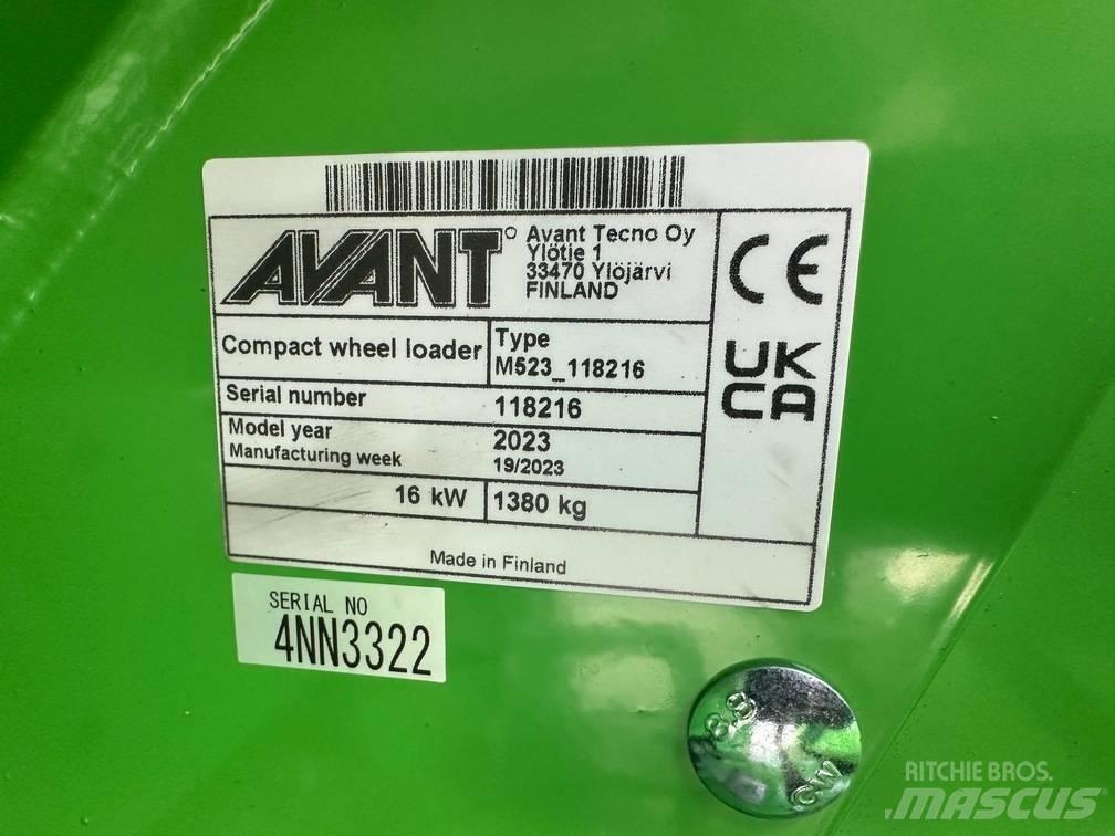 Avant 523 Carregadora multifunções
