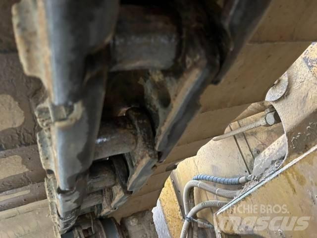 CAT D 5 H LGP II Dozers - Tratores rastos