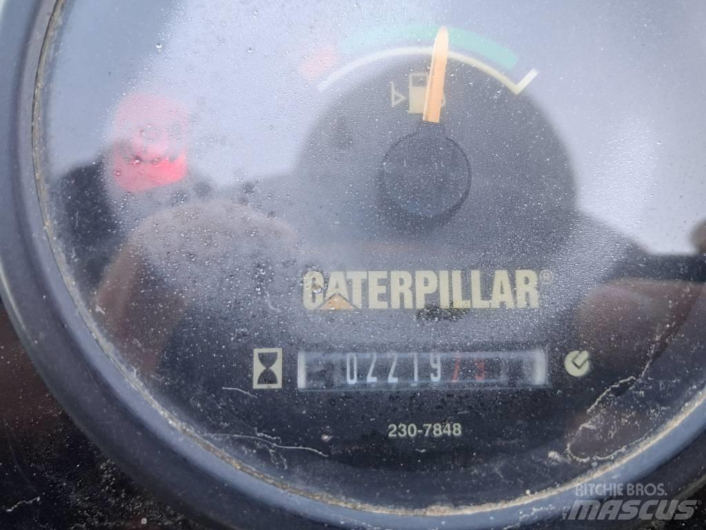 CAT CB 24 Cilindros Compactadores tandem